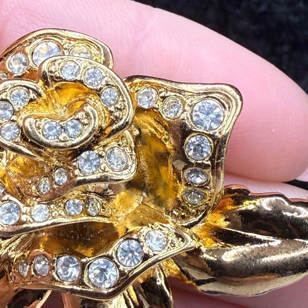 Vintage Avon Rhinestone Flower Brooch Rose Passion Gold Tone